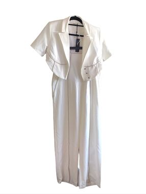 Maniere De Voir Cream Cropped Edgy Pant Suit Size 6 US 10 UK Women's NWT   51